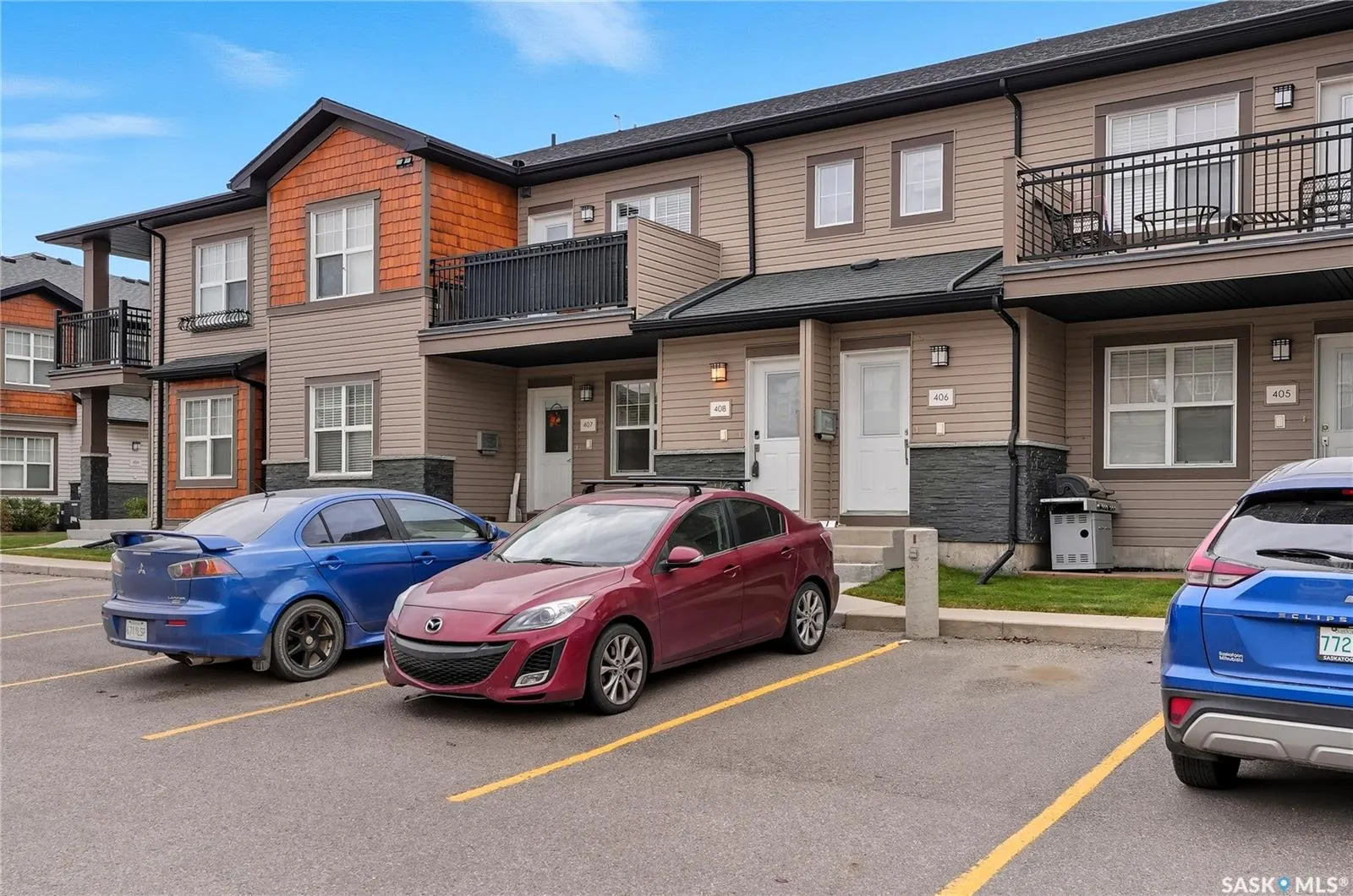 1015 Patrick CRESCENT, #408