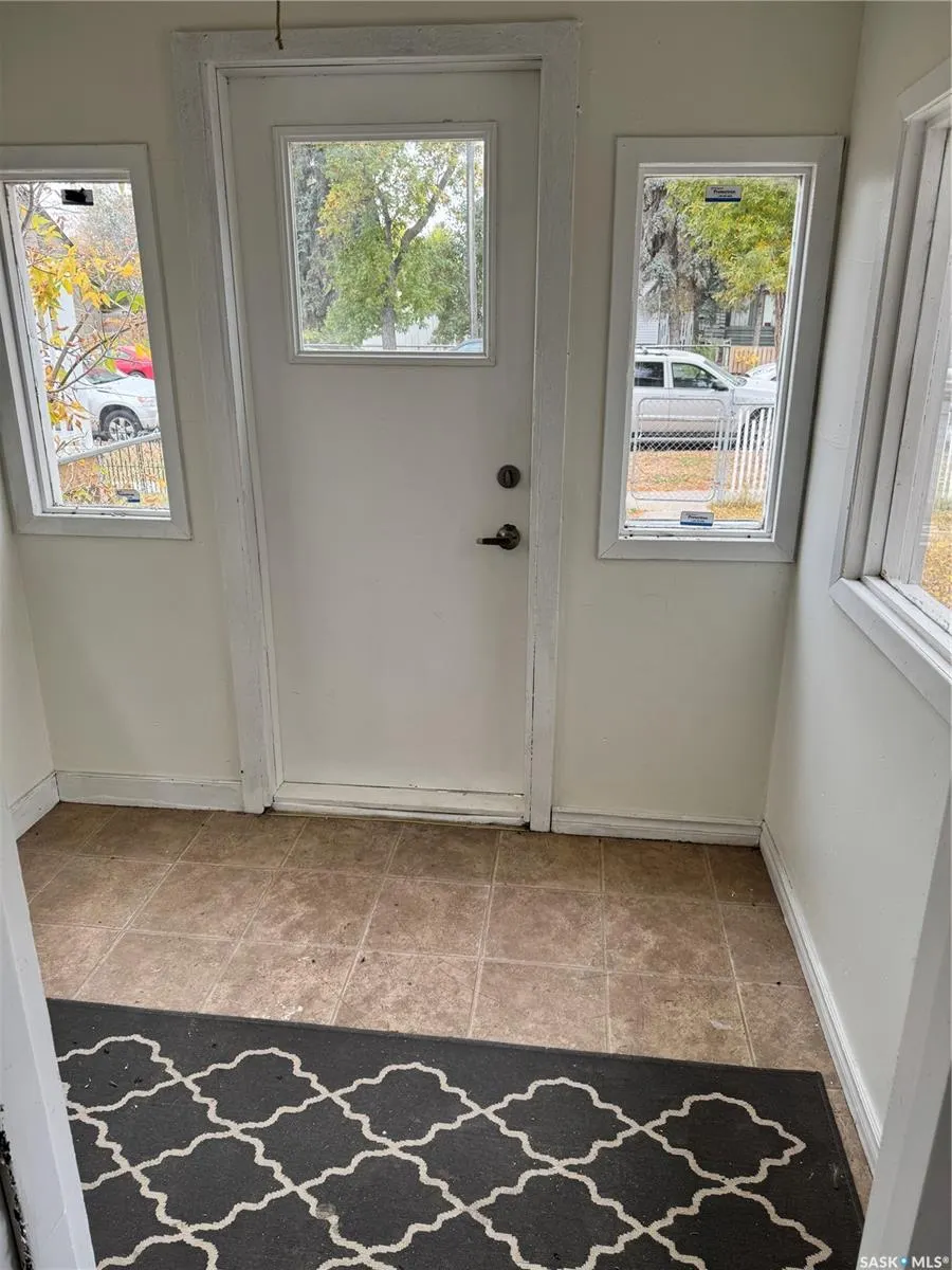 318 H AVENUE S
