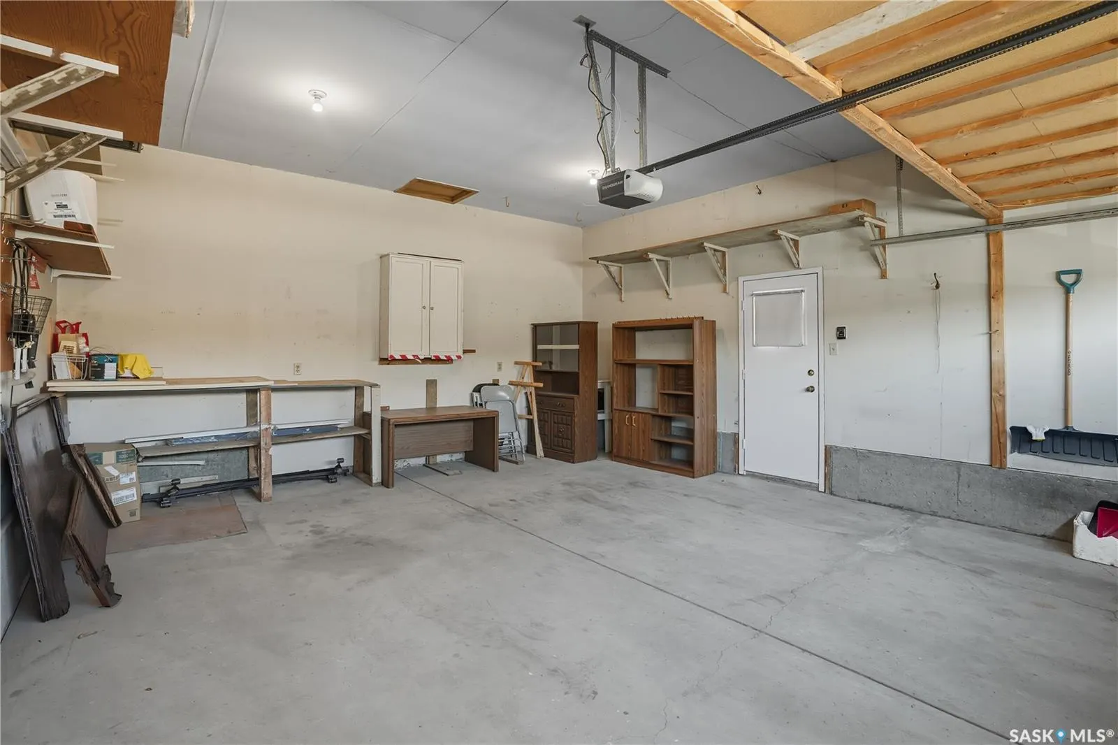 102 Bonli CRESCENT