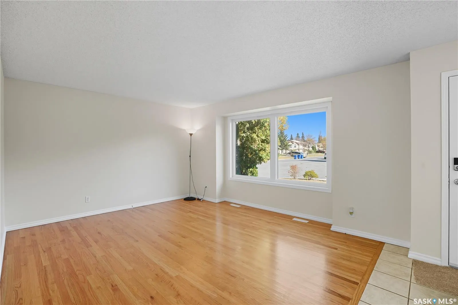 102 Bonli CRESCENT