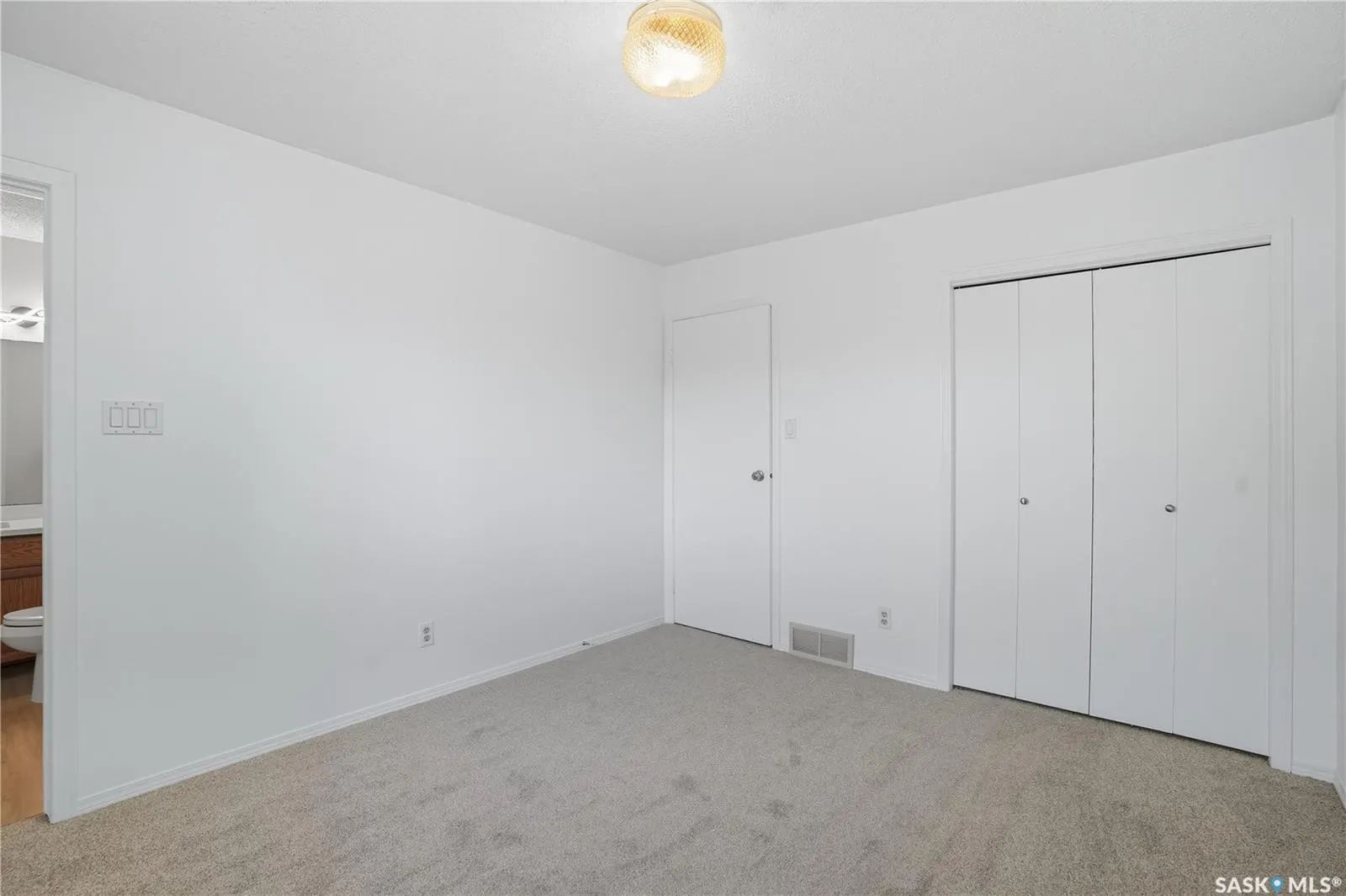 102 Bonli CRESCENT
