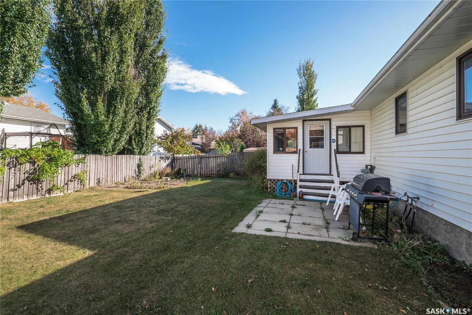 531 Smoothstone CRESCENT