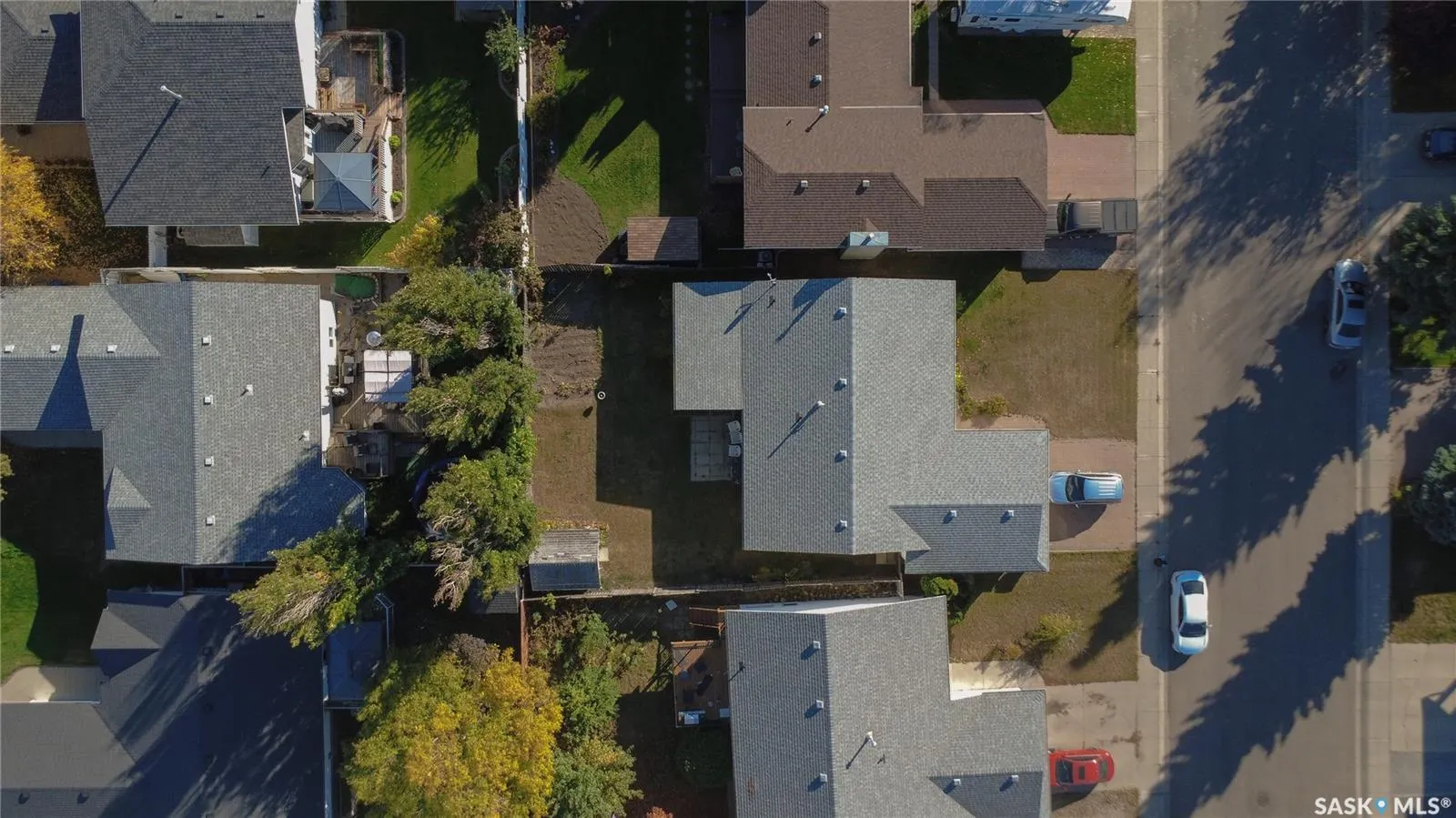 531 Smoothstone CRESCENT
