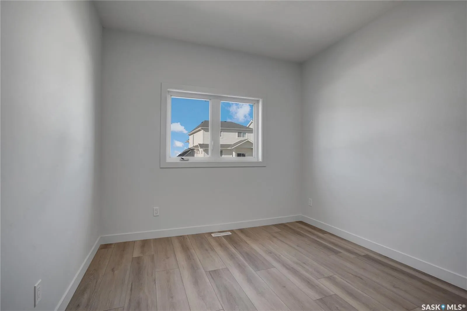 114 Haverstock CRESCENT