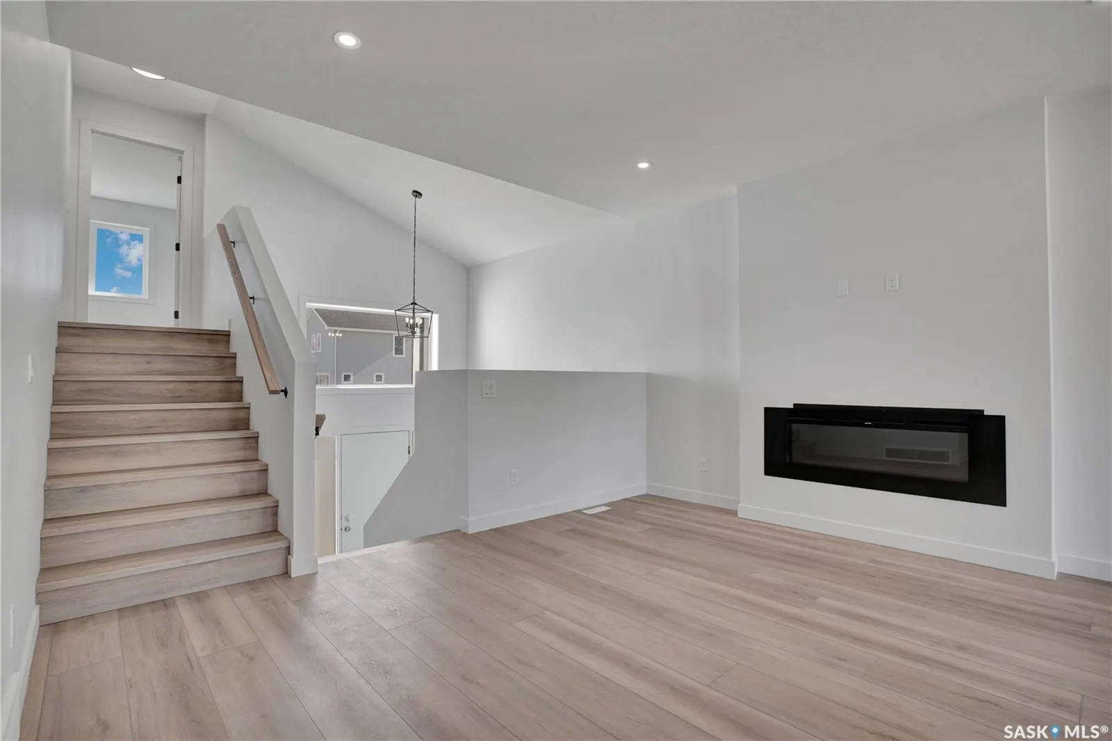 114 Haverstock CRESCENT