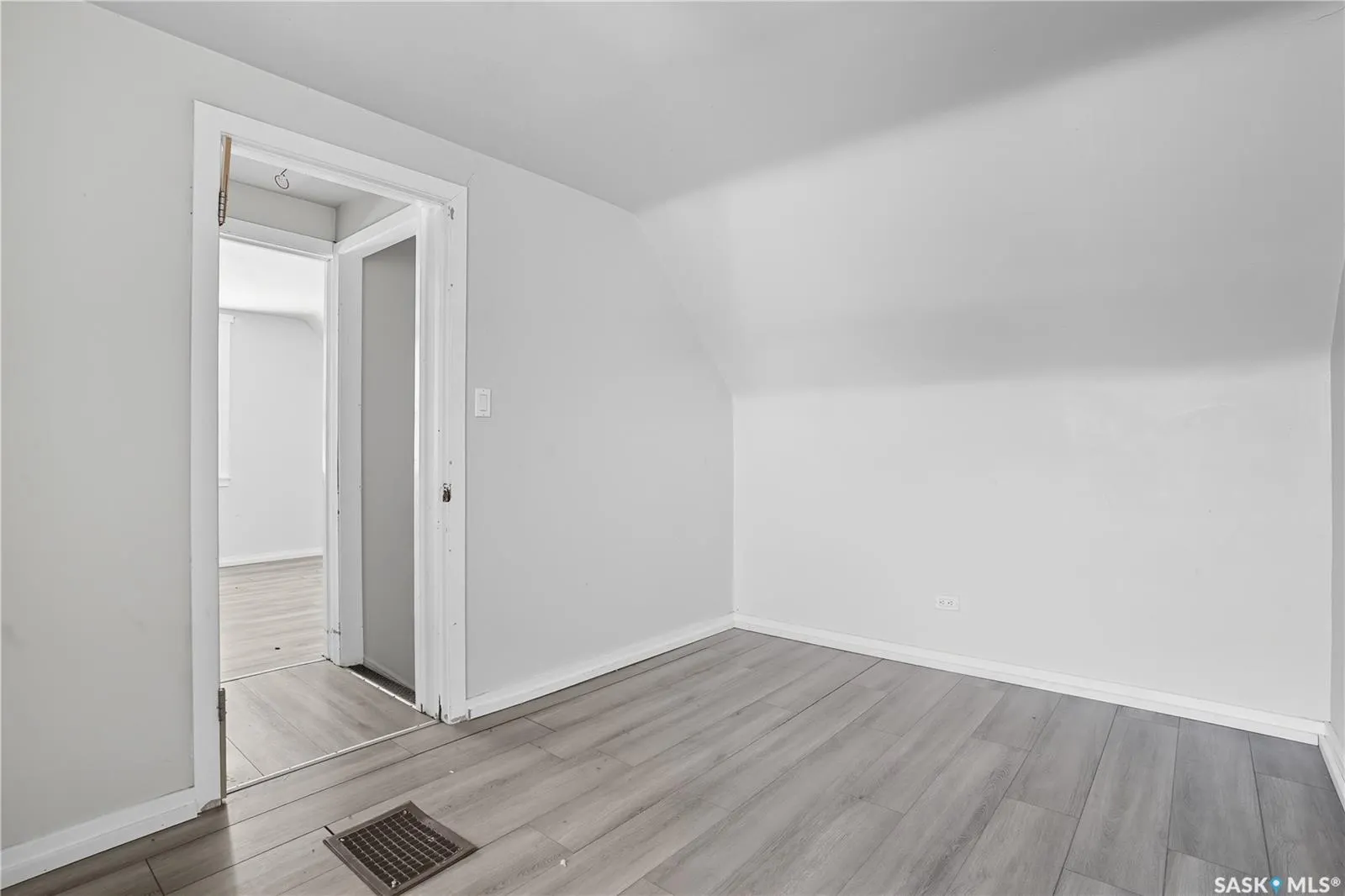 2614 Elliott DRIVE, #A&B