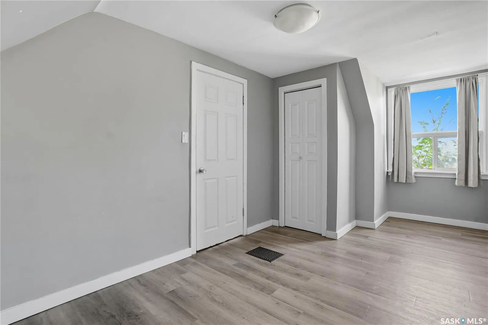 2614 Elliott DRIVE, #A&B