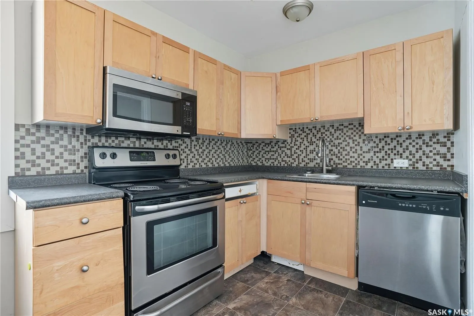 2614 Elliott DRIVE, #A&B
