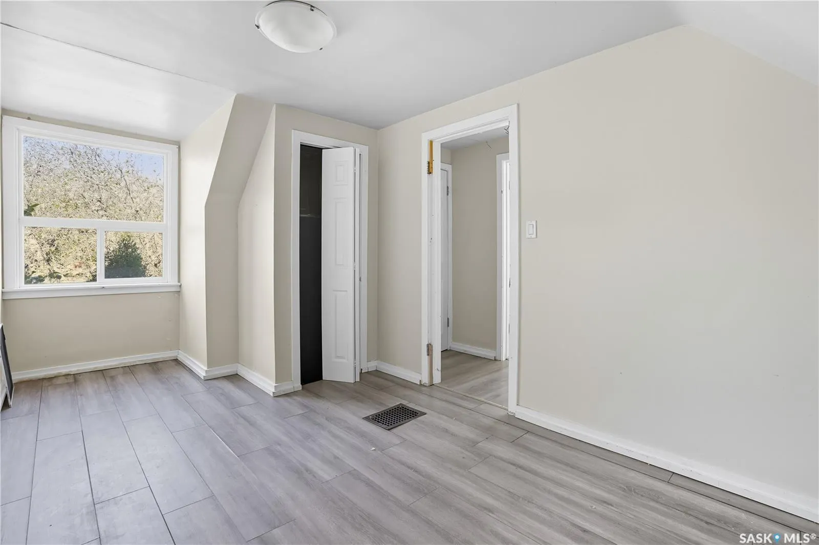 2614 Elliott DRIVE, #A&B
