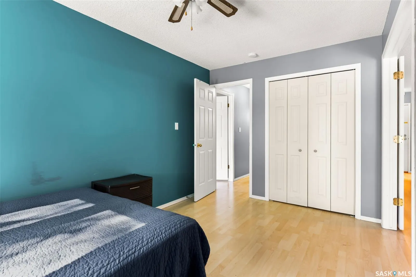 960 Assiniboine AVENUE, #201
