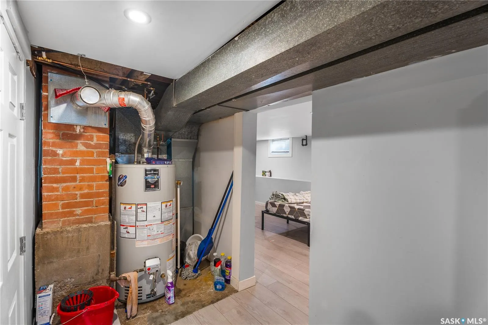 1734 13th STREET W