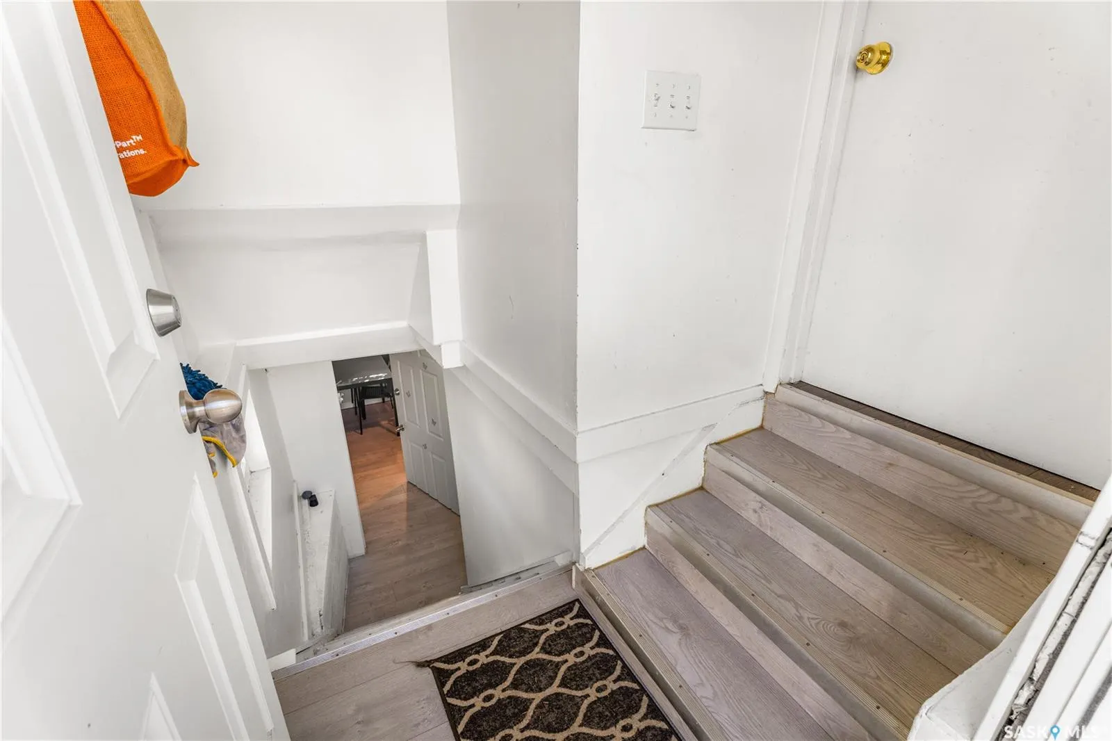 1734 13th STREET W