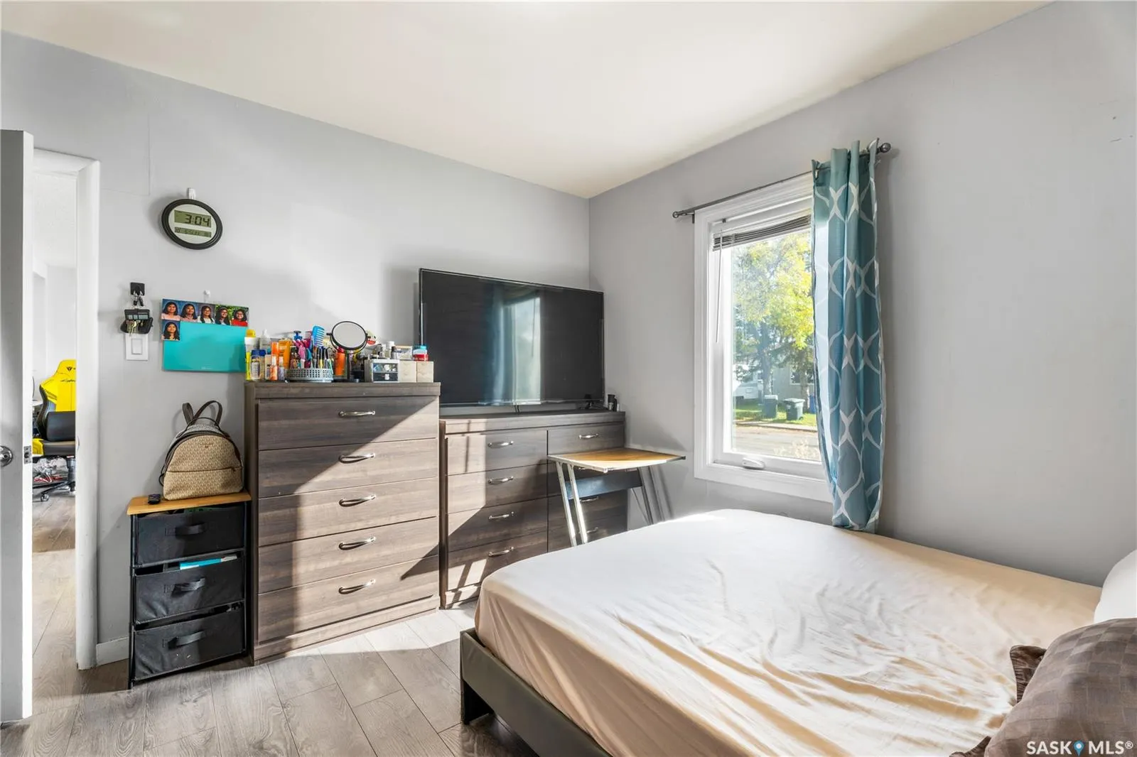 1734 13th STREET W