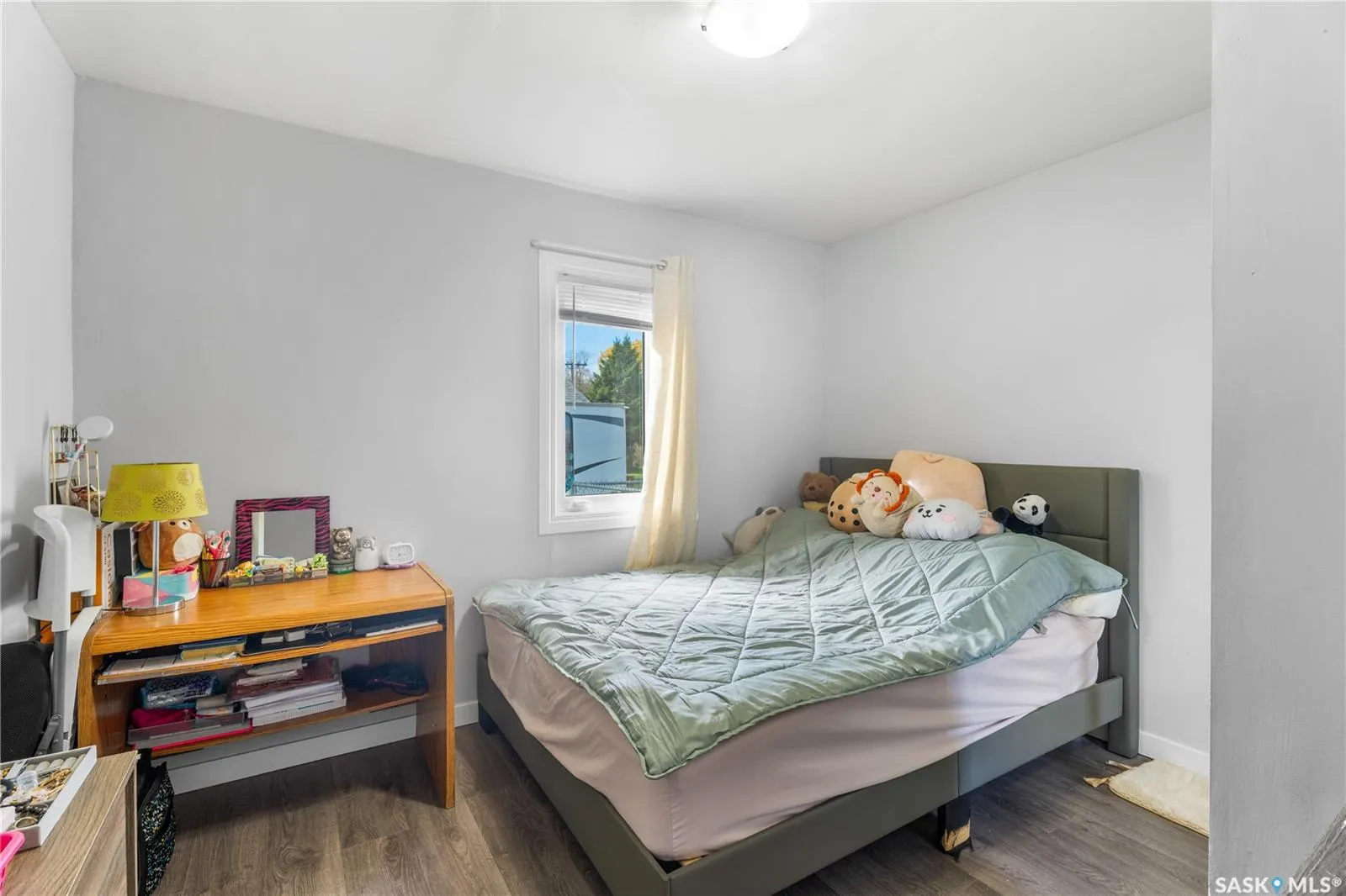1734 13th STREET W