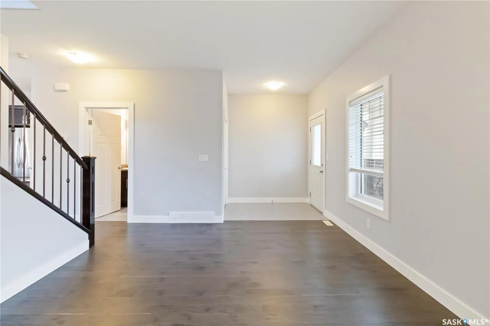 426 Veltkamp CRESCENT