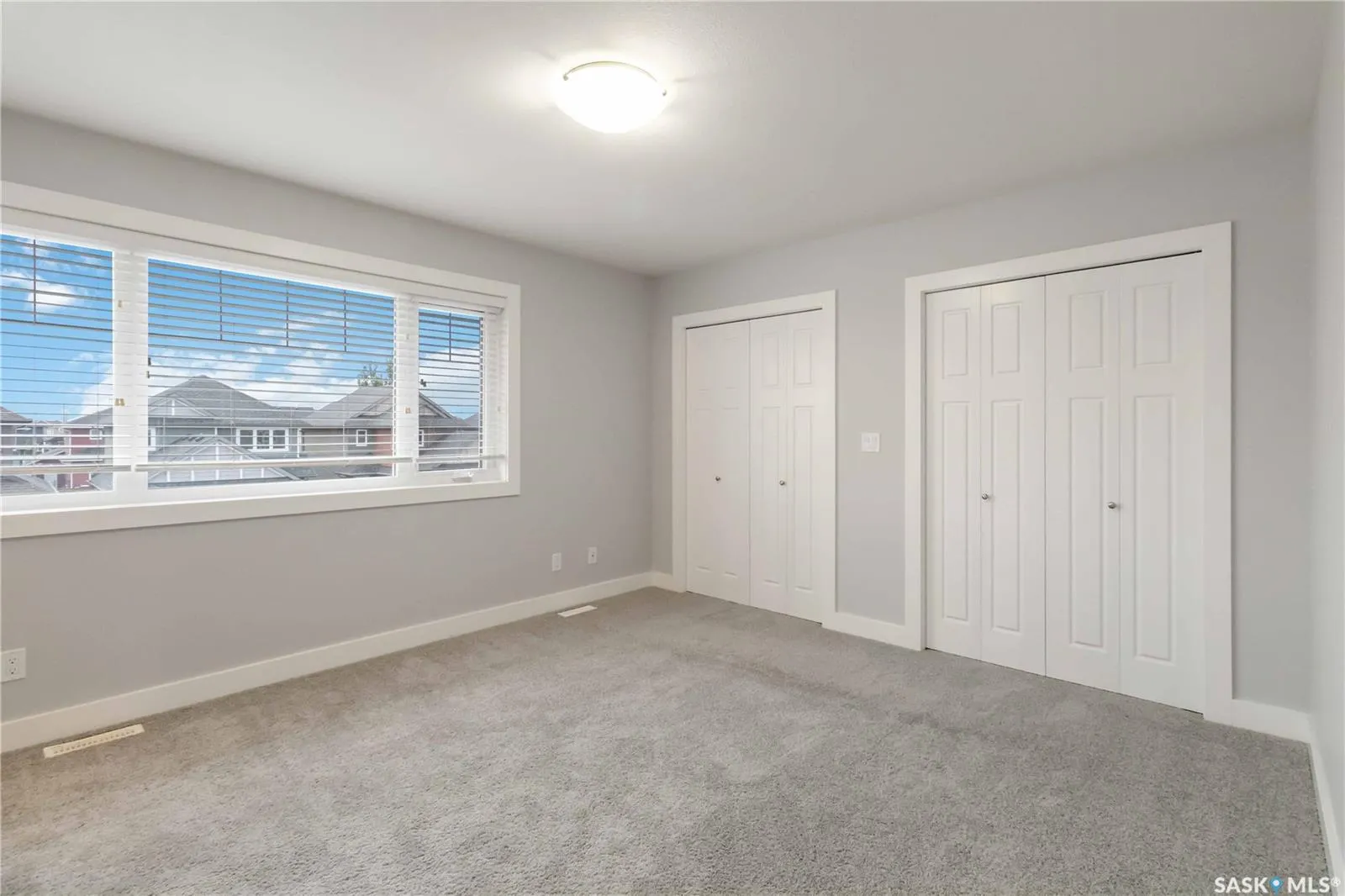 426 Veltkamp CRESCENT