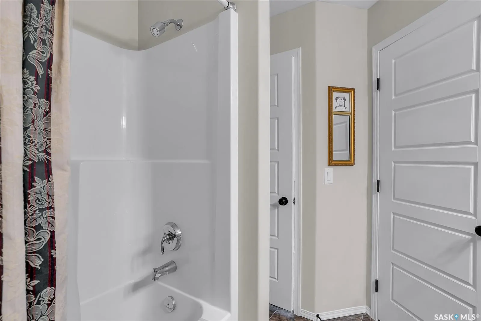 150 Langlois WAY, #738
