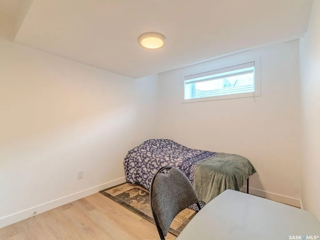 306 Brighton BOULEVARD