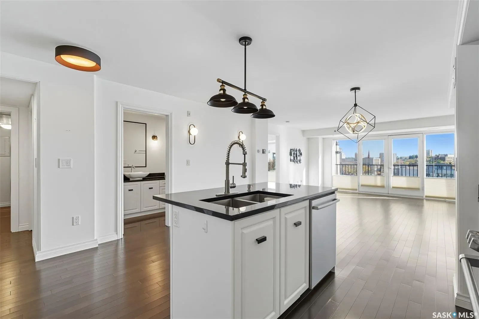 157 2nd AVENUE N, #507