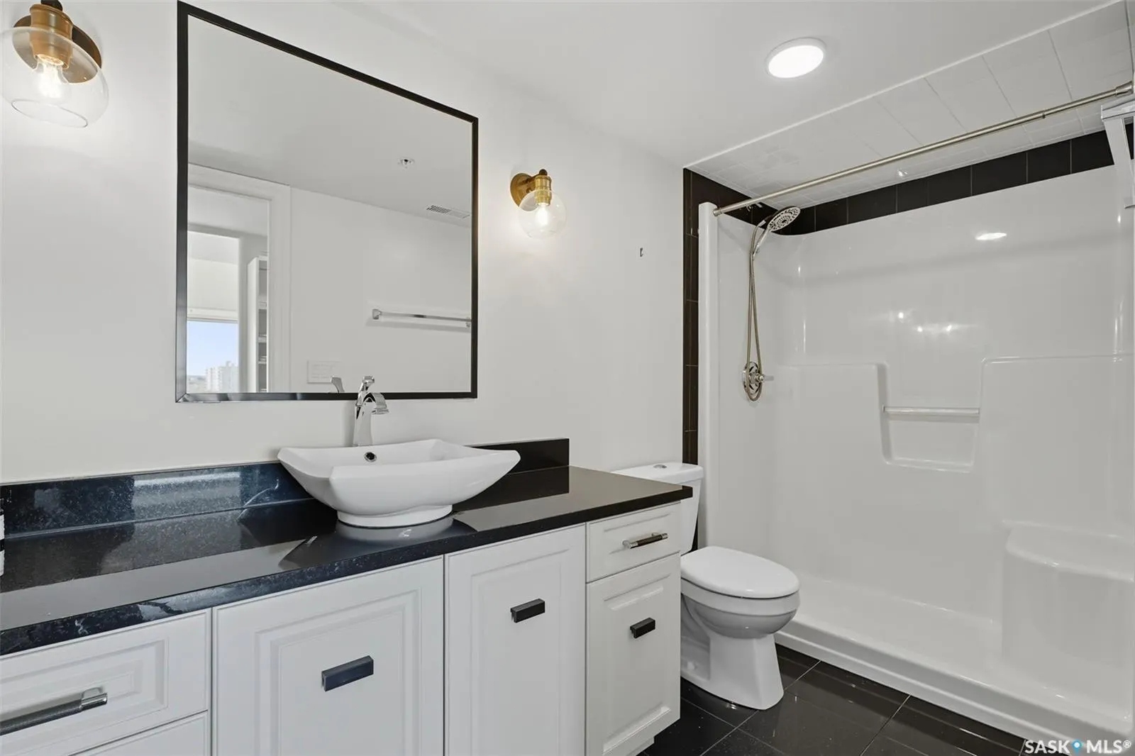 157 2nd AVENUE N, #507