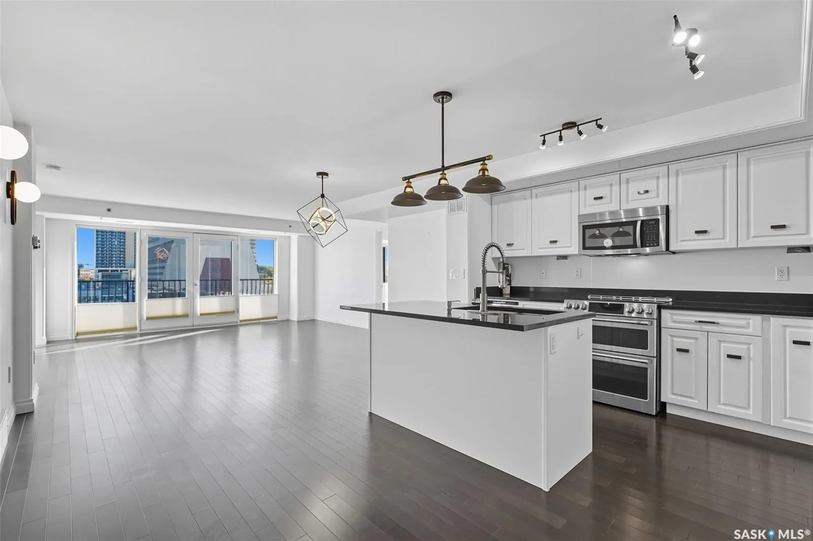 157 2nd AVENUE N, #507