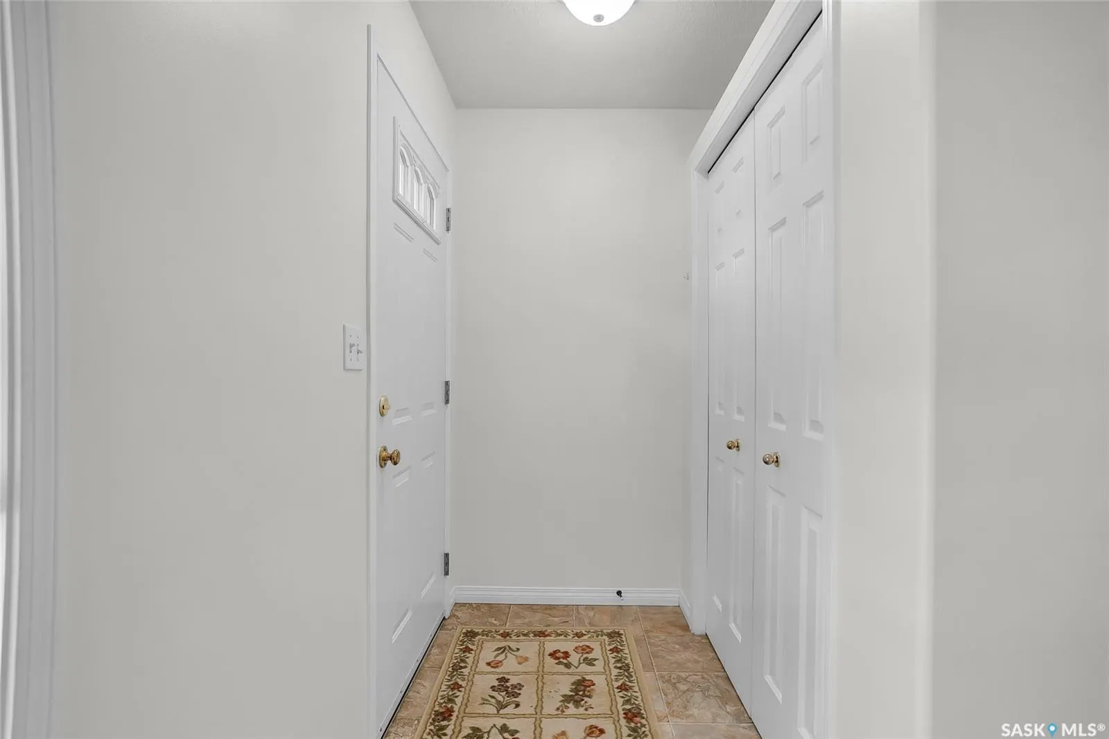 102 WILLOW STREET E, #19