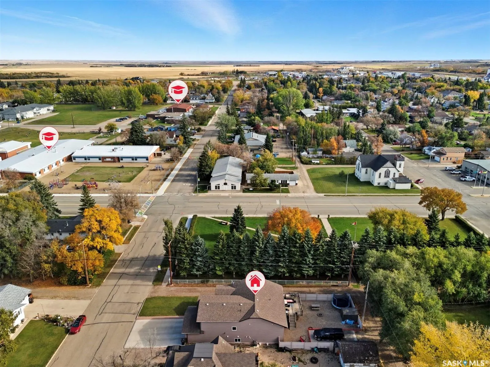 101 6th AVENUE W