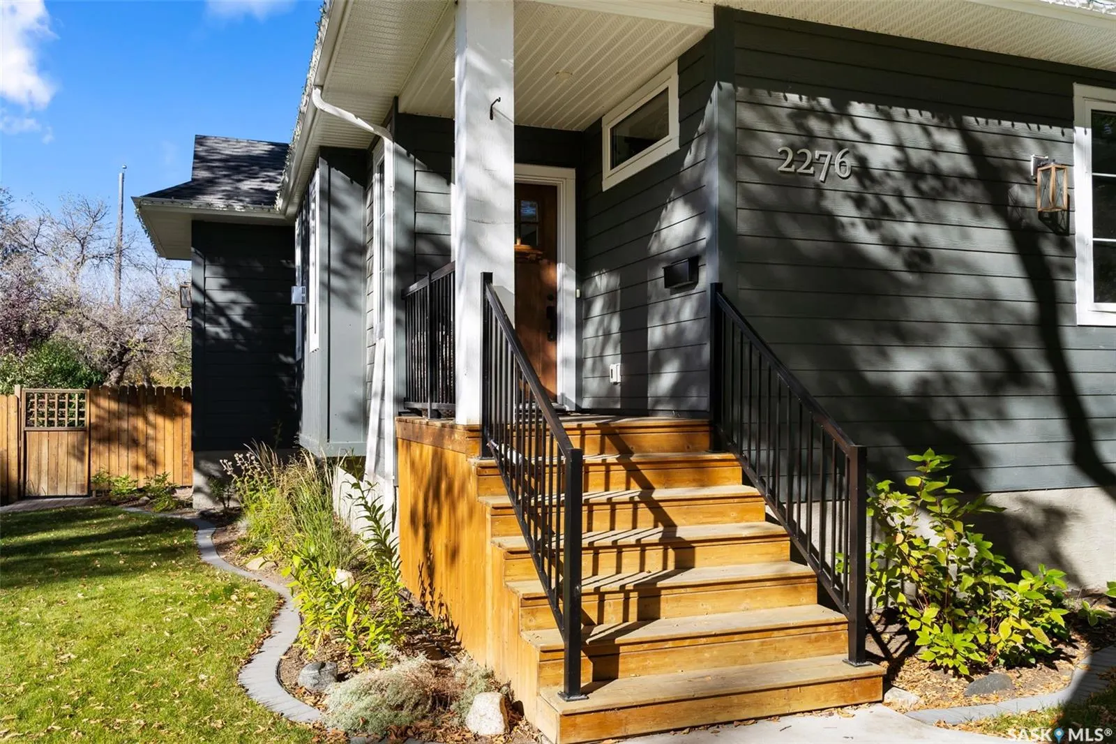 2276 Rae STREET