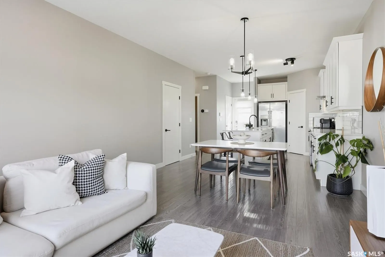 1615 Richardson ROAD, #377