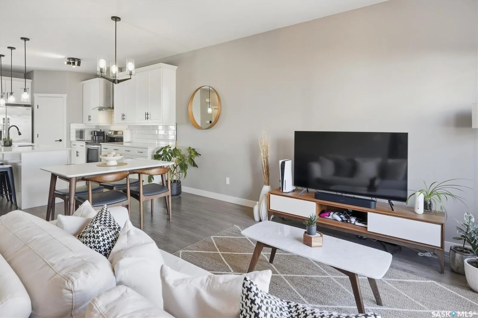 1615 Richardson ROAD, #377