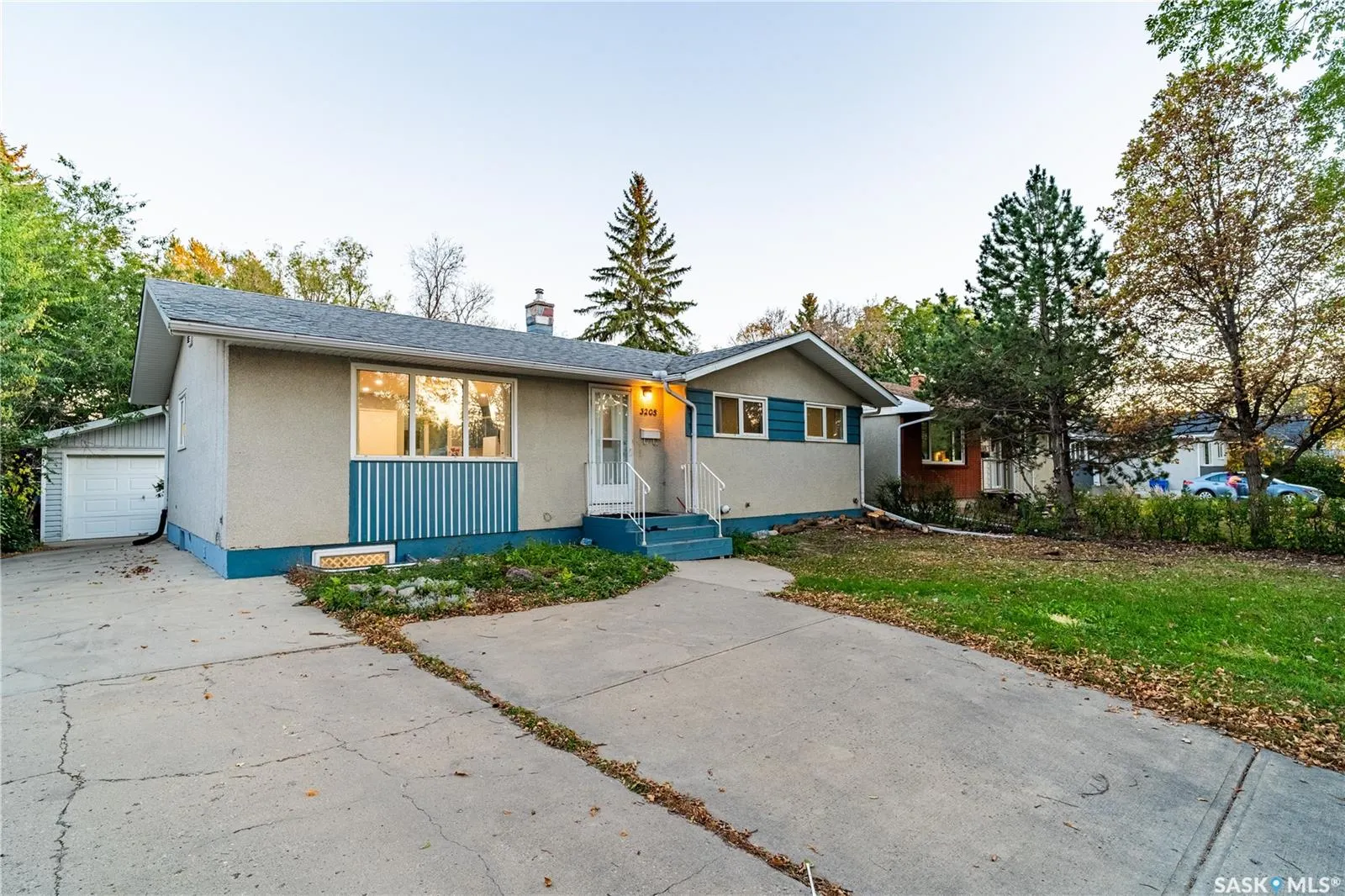 3205 Grant ROAD
