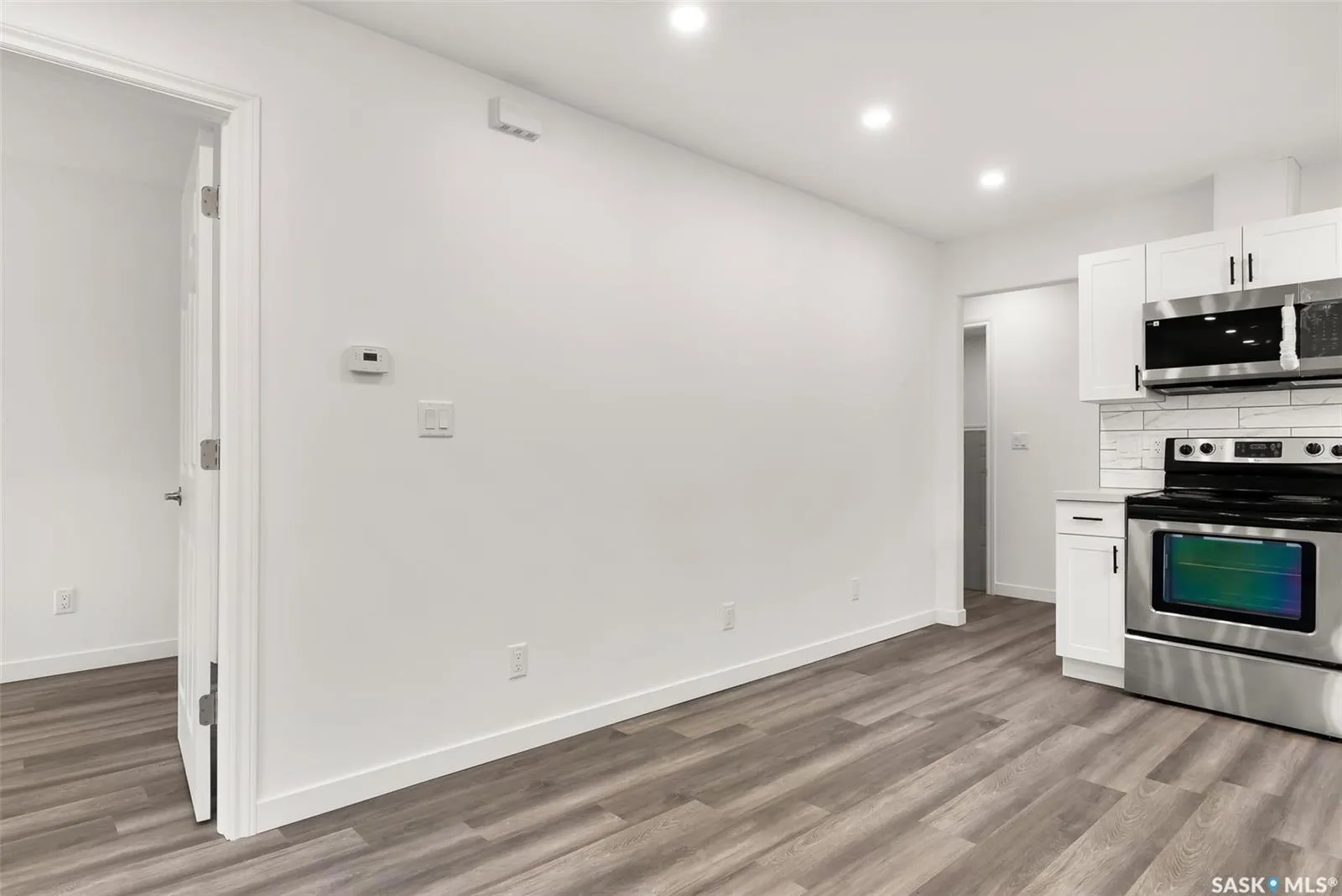 2054 Embury STREET, #St