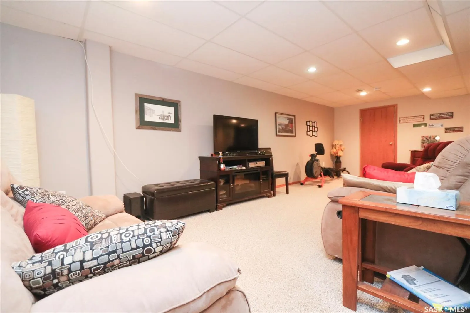 76 Morrison DRIVE