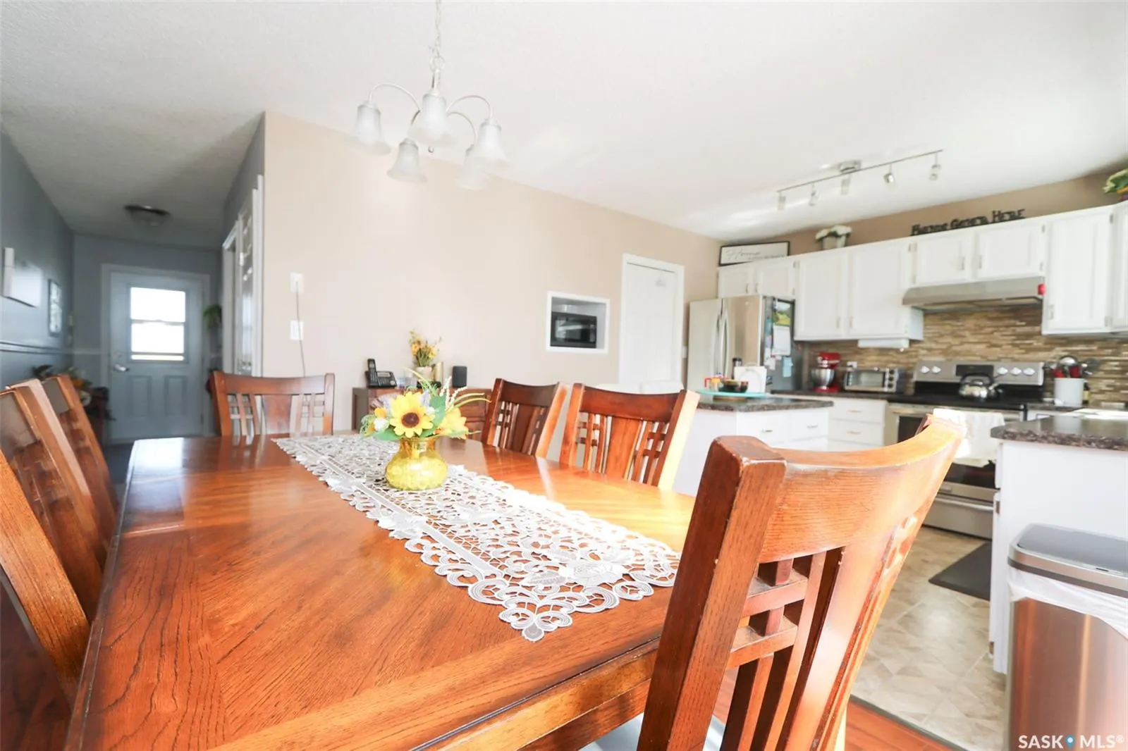76 Morrison DRIVE
