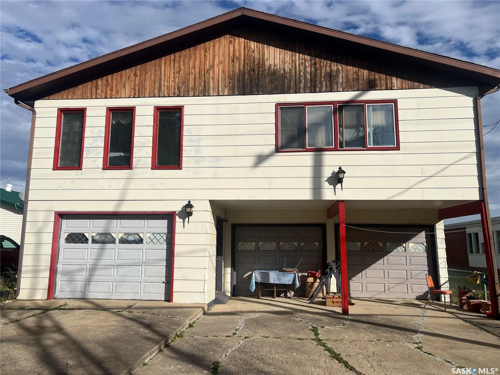 123 McAllister AVENUE