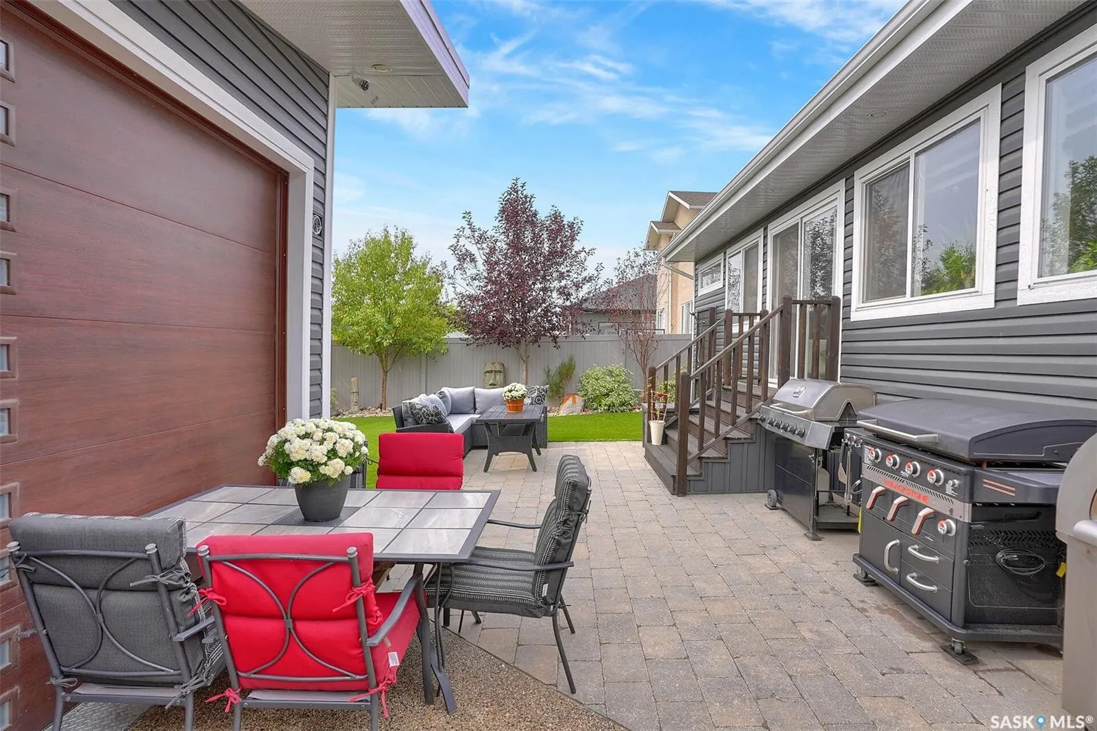25 Hudson DRIVE