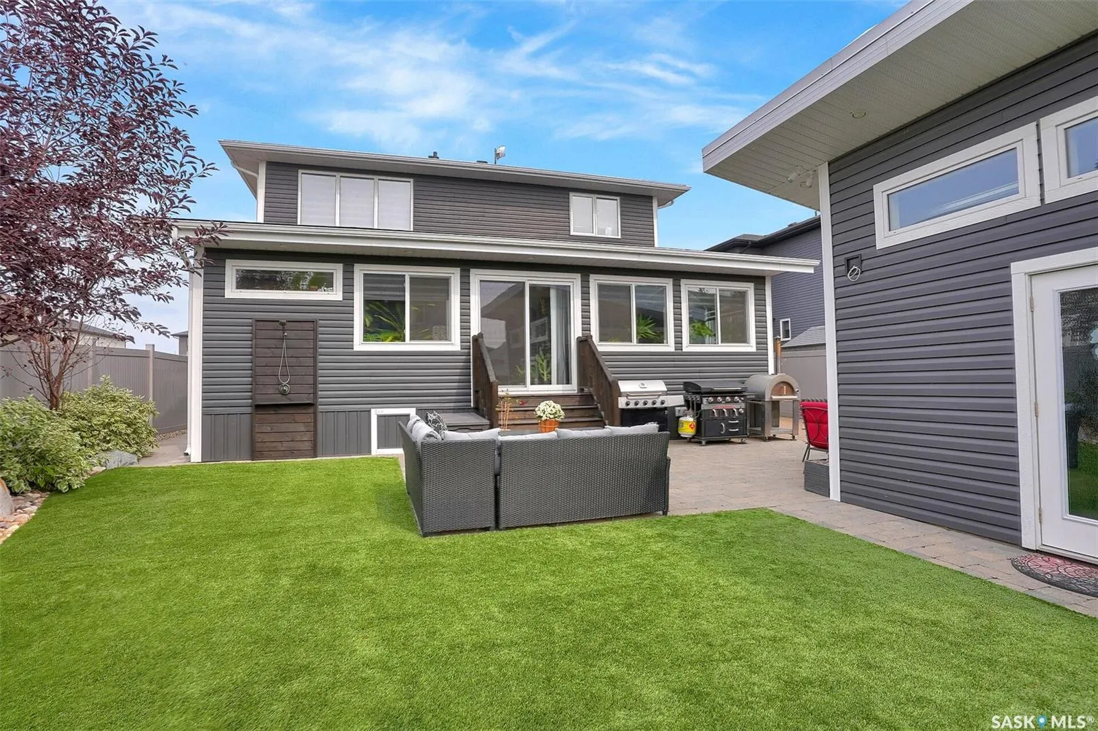25 Hudson DRIVE