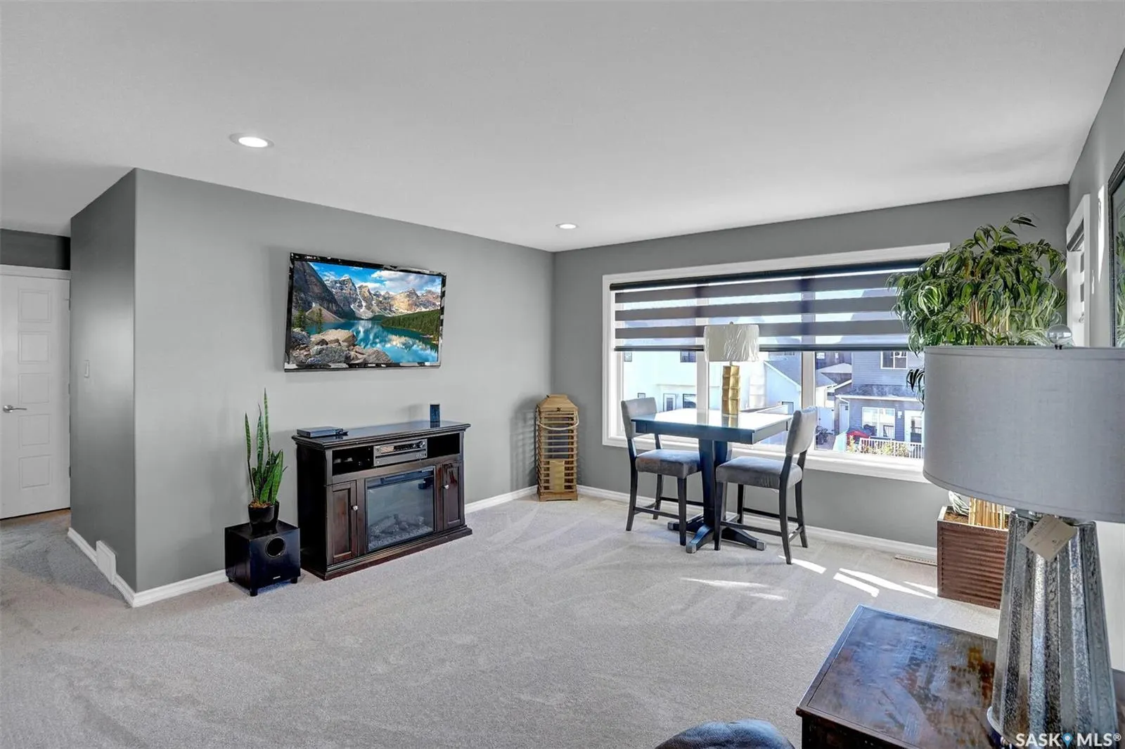 25 Hudson DRIVE