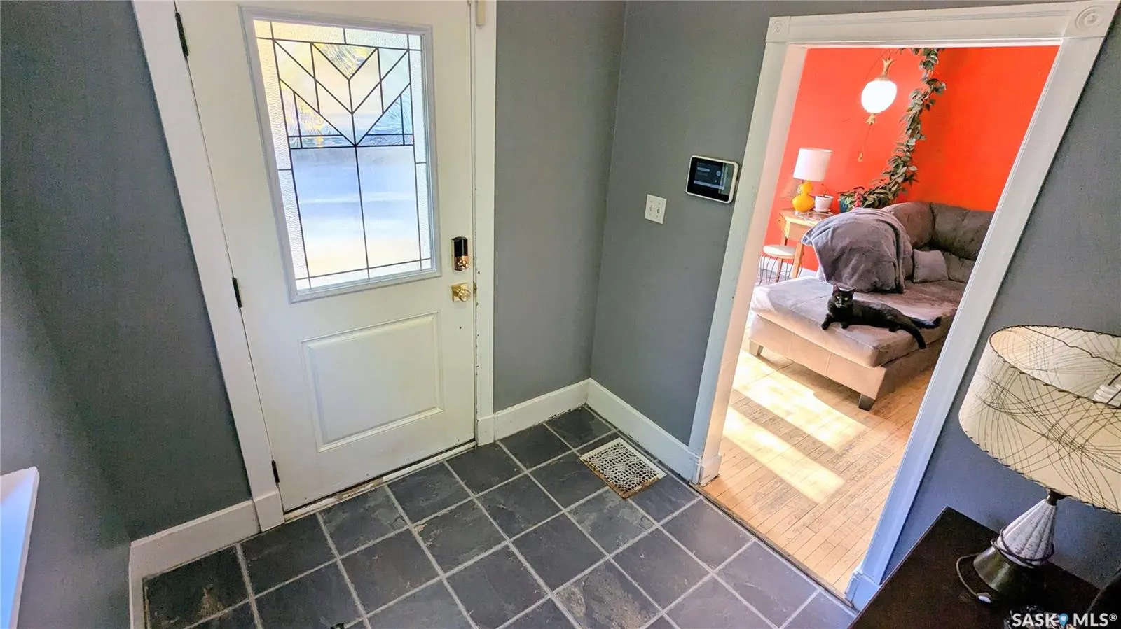 404 25th STREET W