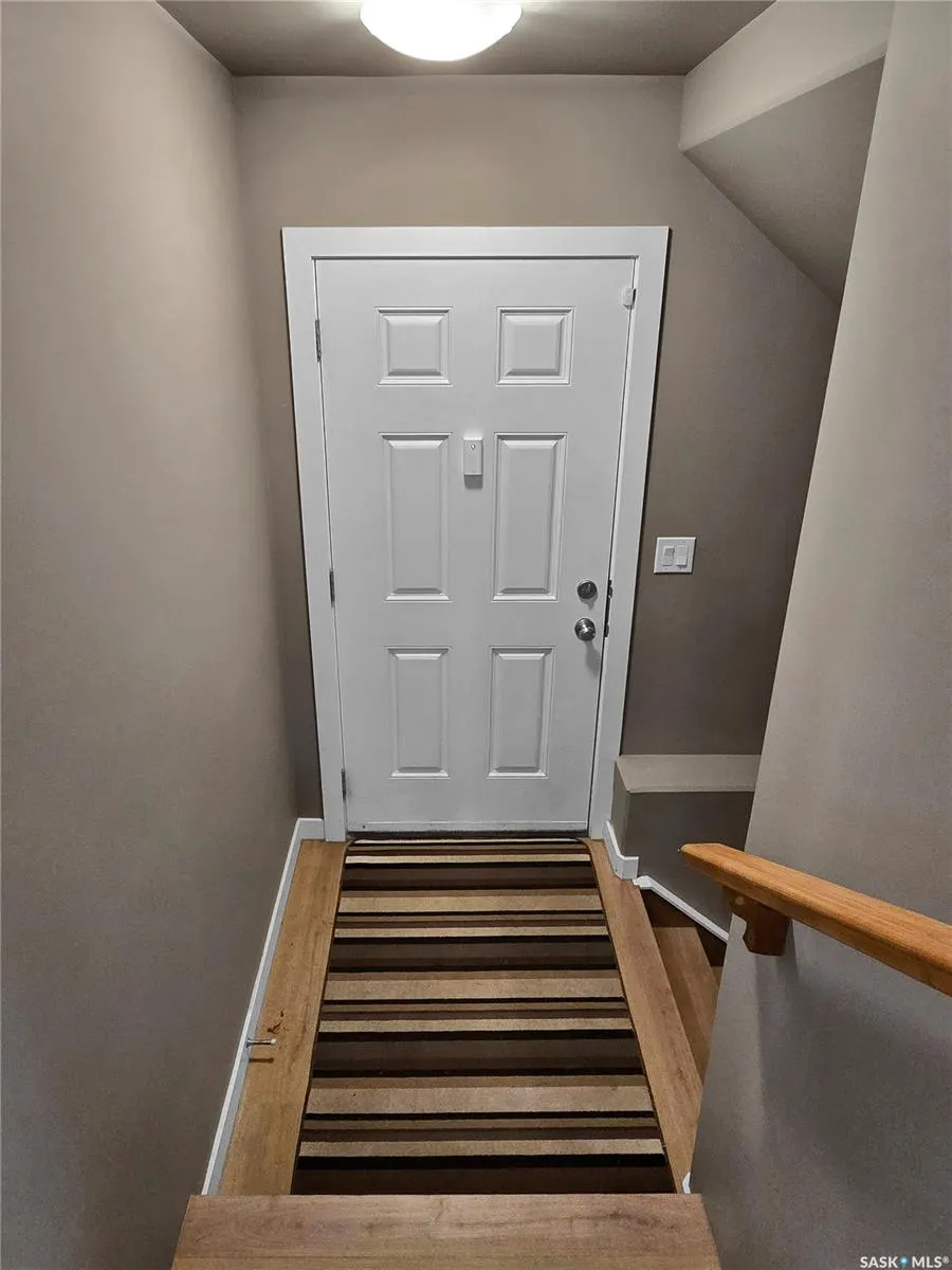 251 Underhill WAY
