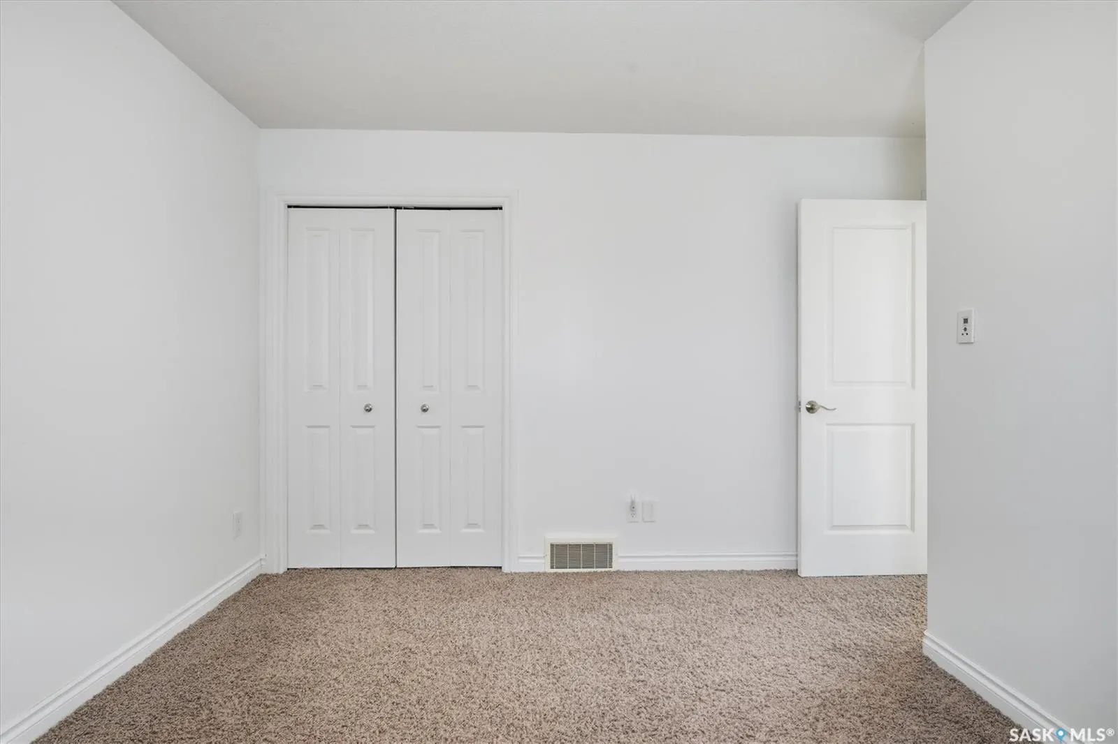 106 Thode AVENUE