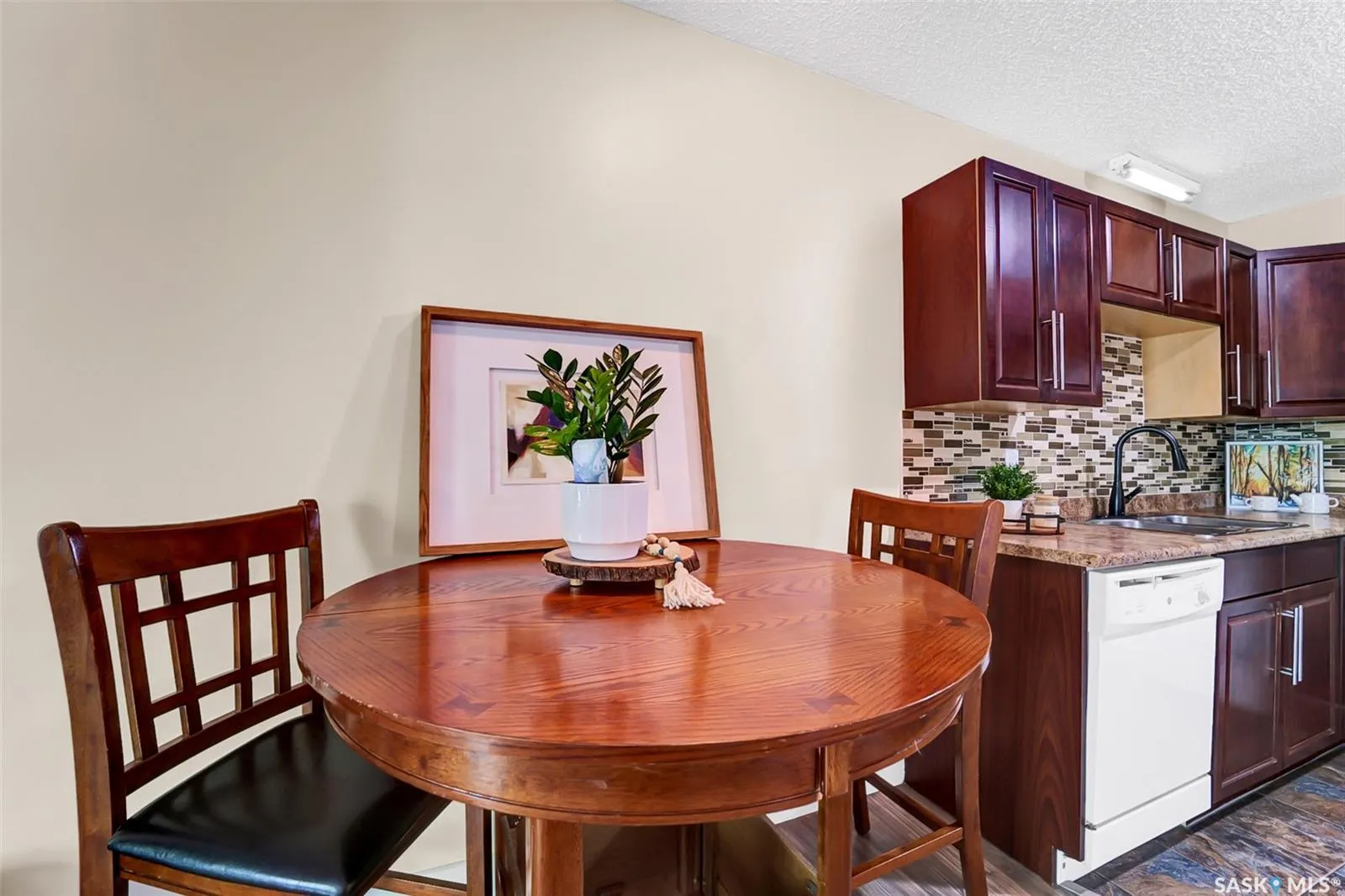 512 4TH AVENUE N, #401
