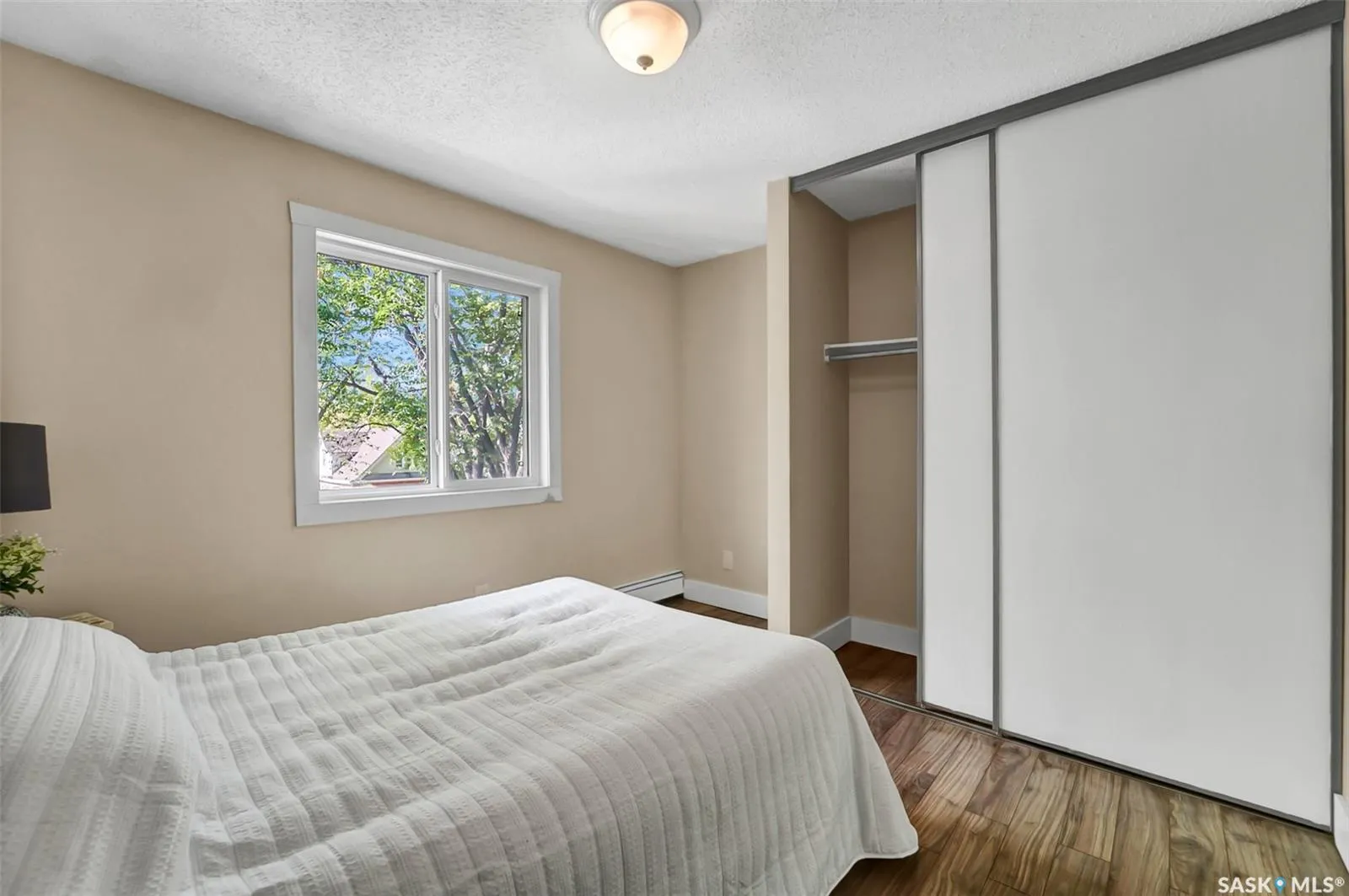 512 4TH AVENUE N, #401