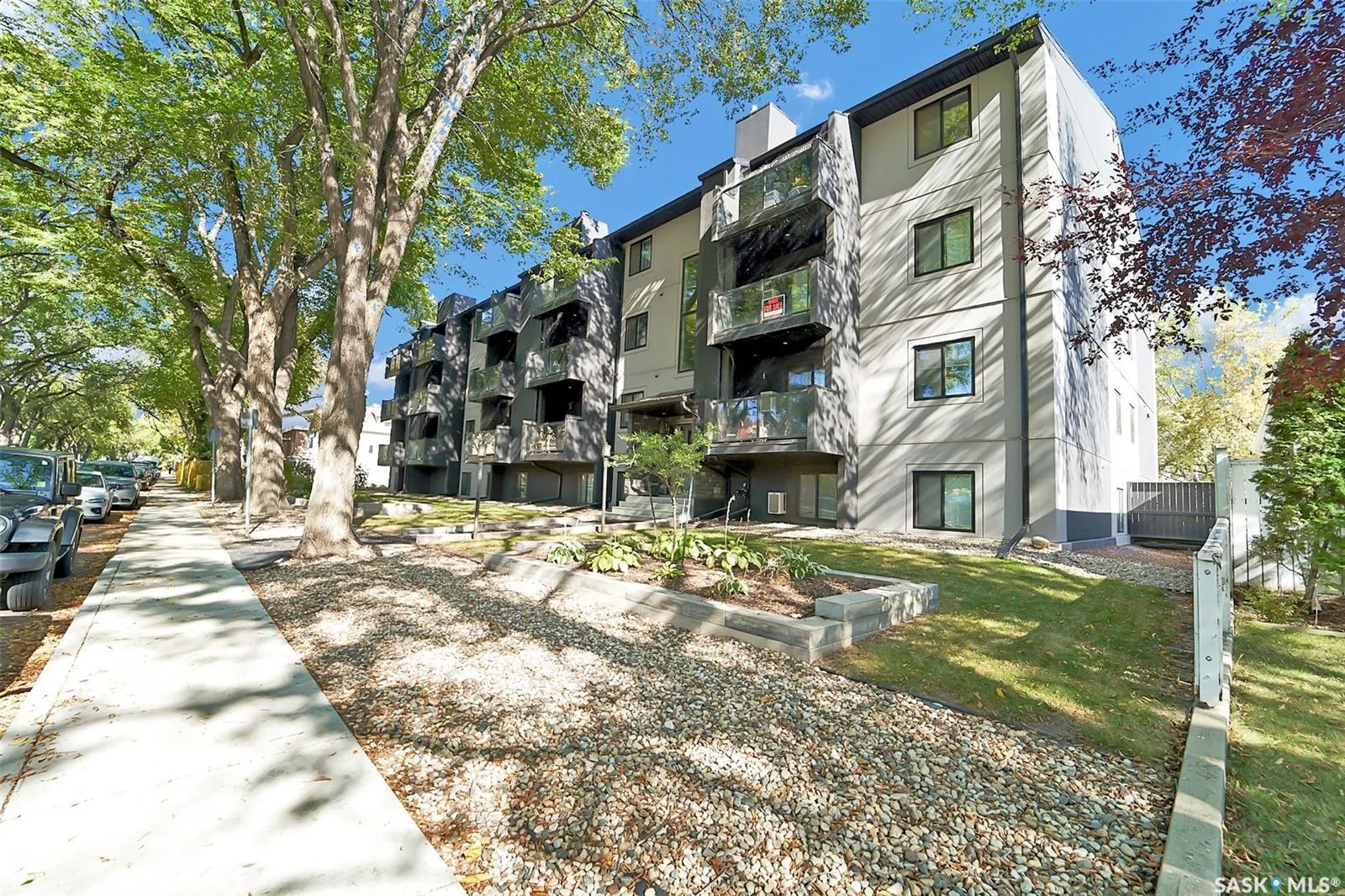 512 4TH AVENUE N, #401
