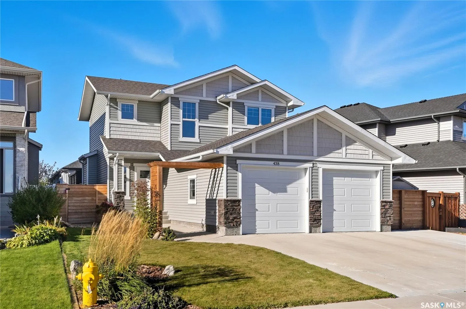 438 Flynn LANE