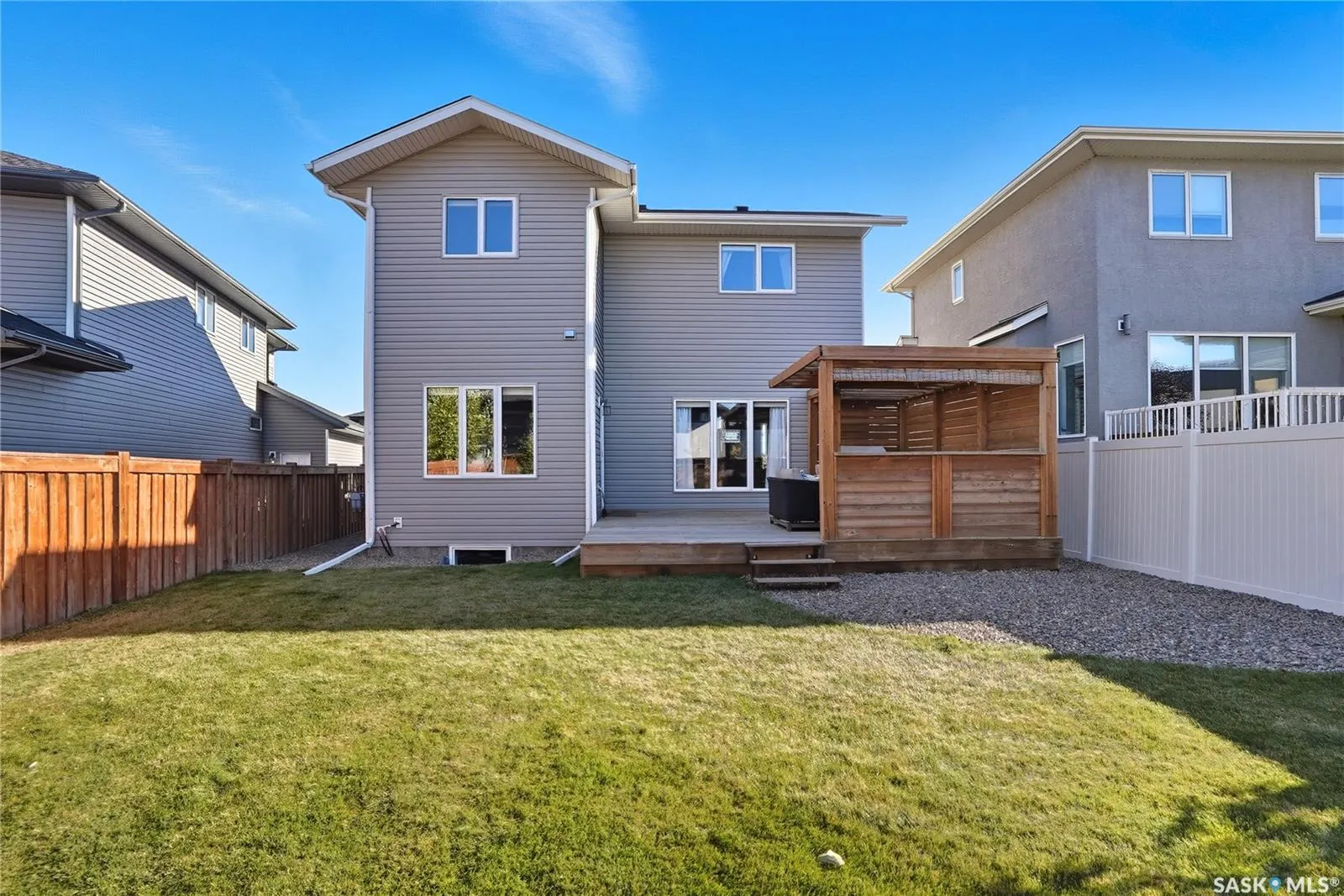 438 Flynn LANE