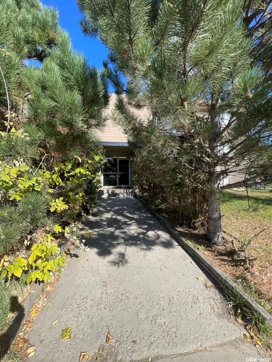 929 Northumberland AVENUE, #203