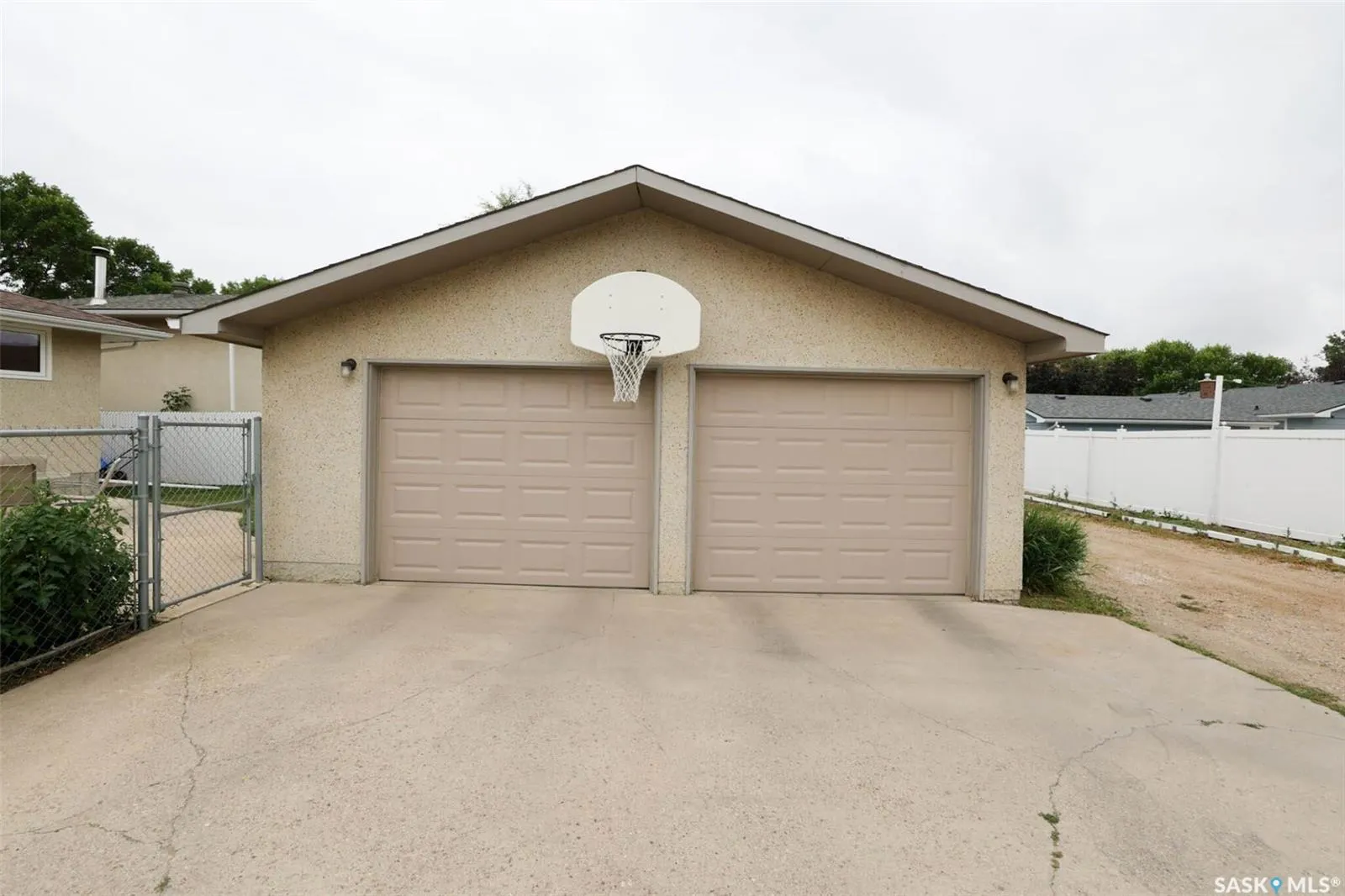50 Selby CRESCENT