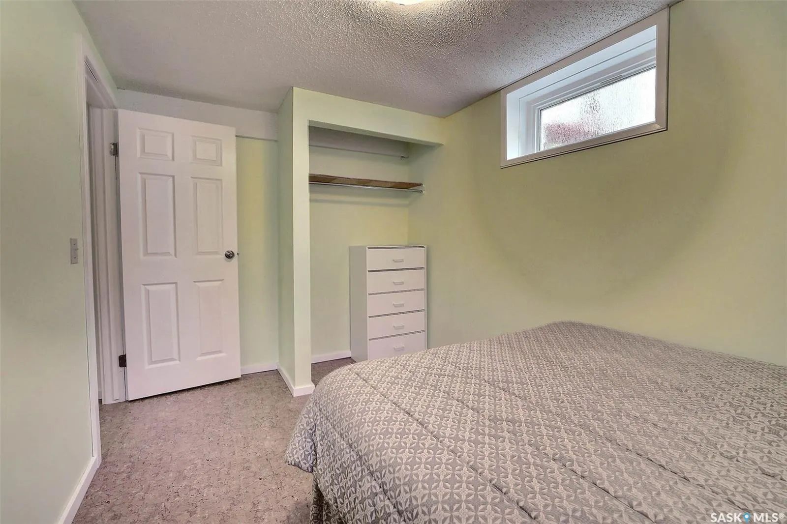 50 Selby CRESCENT