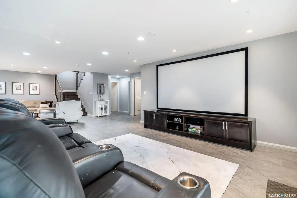 85 Hanley WAY